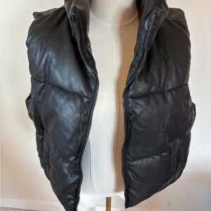 Hollister Black Puffer Vest